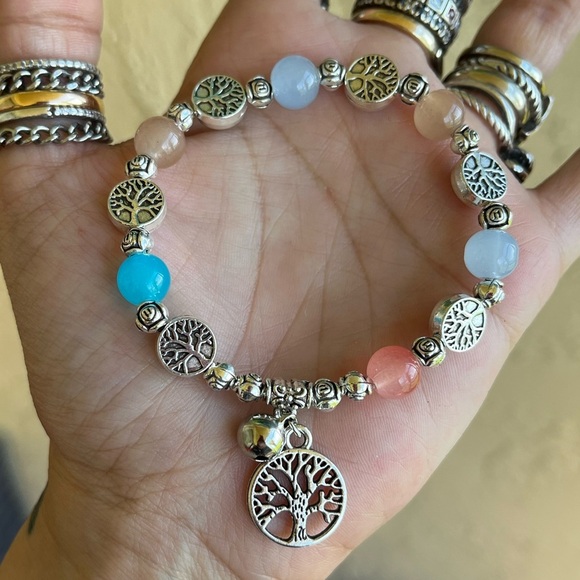 π΄β SALE ! red dot items are 2 for $25 . Bundle more than 3 and its $10 each π - Picture 8 of 14